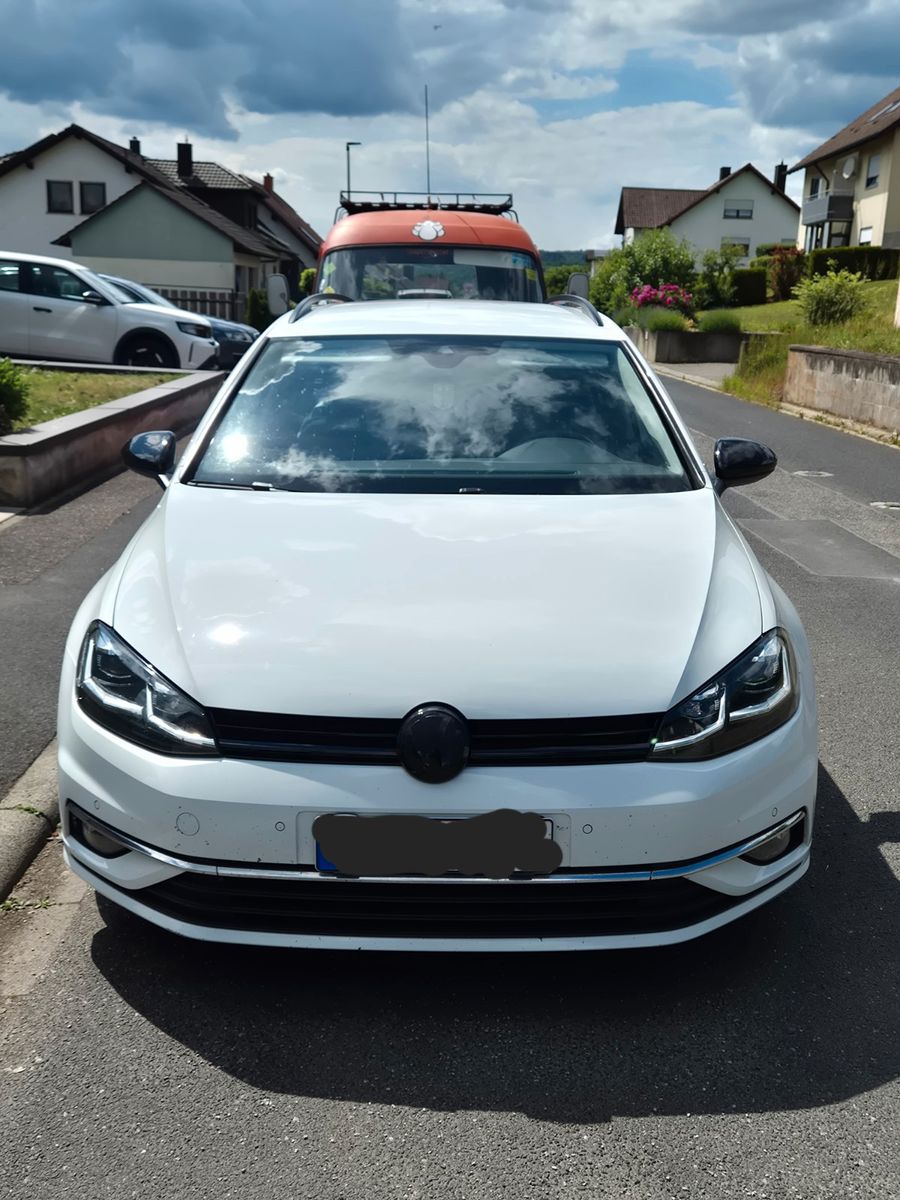 VW Golf