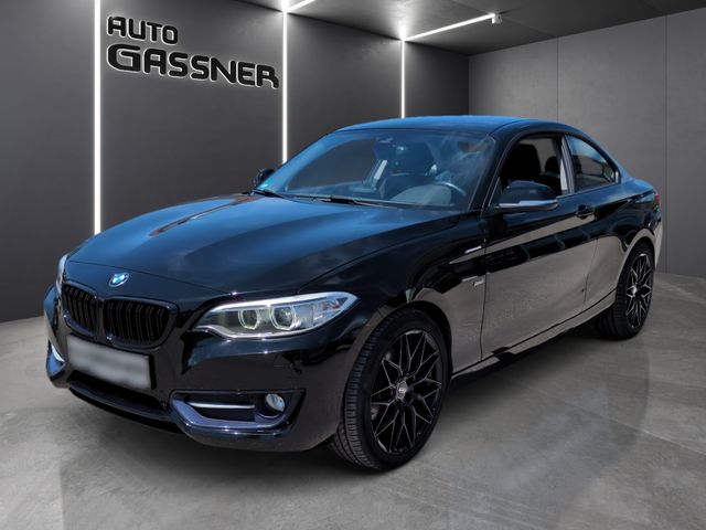 BMW 220i Coupe Sport Line (8-fach)
