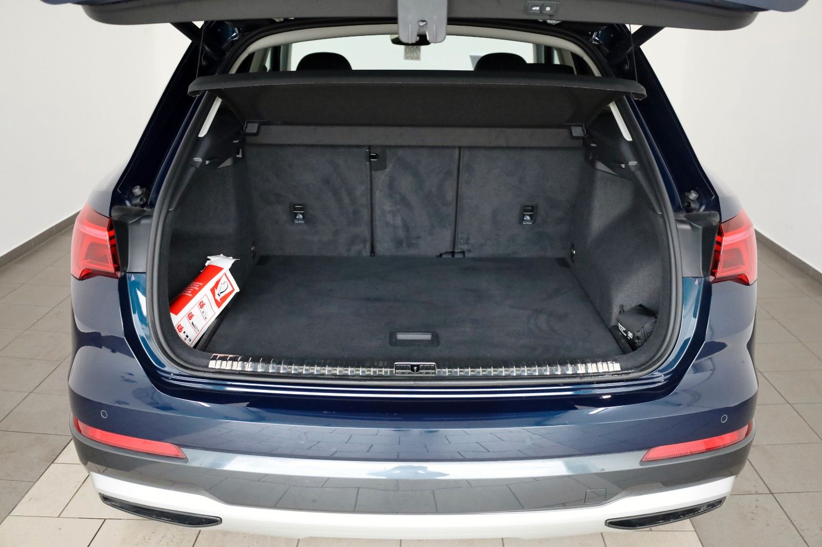 Fahrzeugabbildung Audi Q3 35 TDI advanced,Leder,Navi,Kamera,CarPlay,B&O