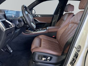 BMW X7 - 8