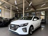 Hyundai IONIQ 1,6 GDI Style Hybrid Bi-Xenon ACC DAB Navi - Hyundai IONIQ Style mit Hybrid-Antrieb (Benzin/Elektro)