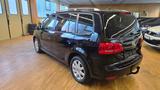 Volkswagen Touran Cup 1.6l TDI NAVI SHZ AHK 2HD SCHECKHEFT - Volkswagen Touran CUP mit Diesel-Antrieb
