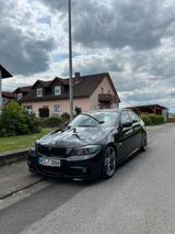BMW E90 320i M-Paket - BMW 320 mit Benzin-Antrieb: Limousine, E90 320i