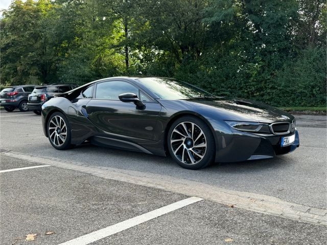 BMW i8 Coupe - Head Up - Harman Kardon - 20 Zoll