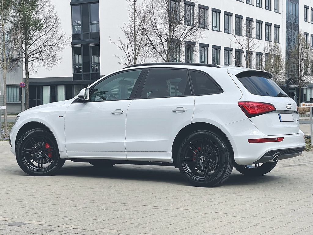 Image of Audi Q5