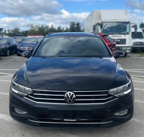 Volkswagen Passat Variant - 4