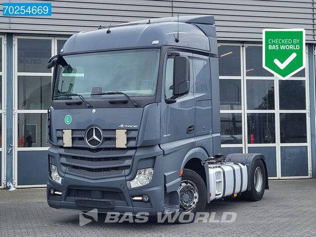 Mercedes-Benz Actros 1845 4X2 StreamSpace 2x Tanks