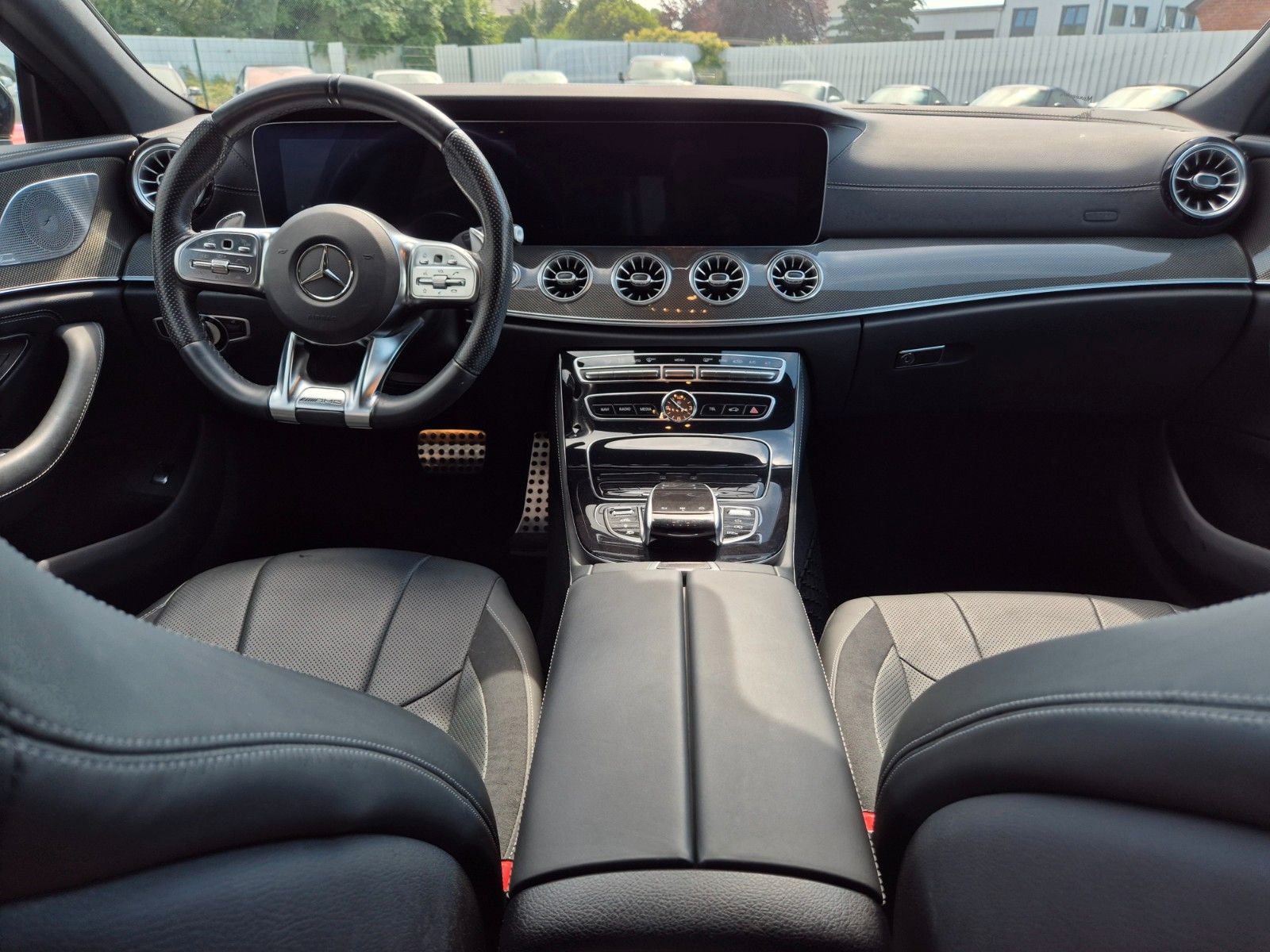 Fahrzeugabbildung Mercedes-Benz CLS 53 AMG/Massage/Burm/Assistenz/Top