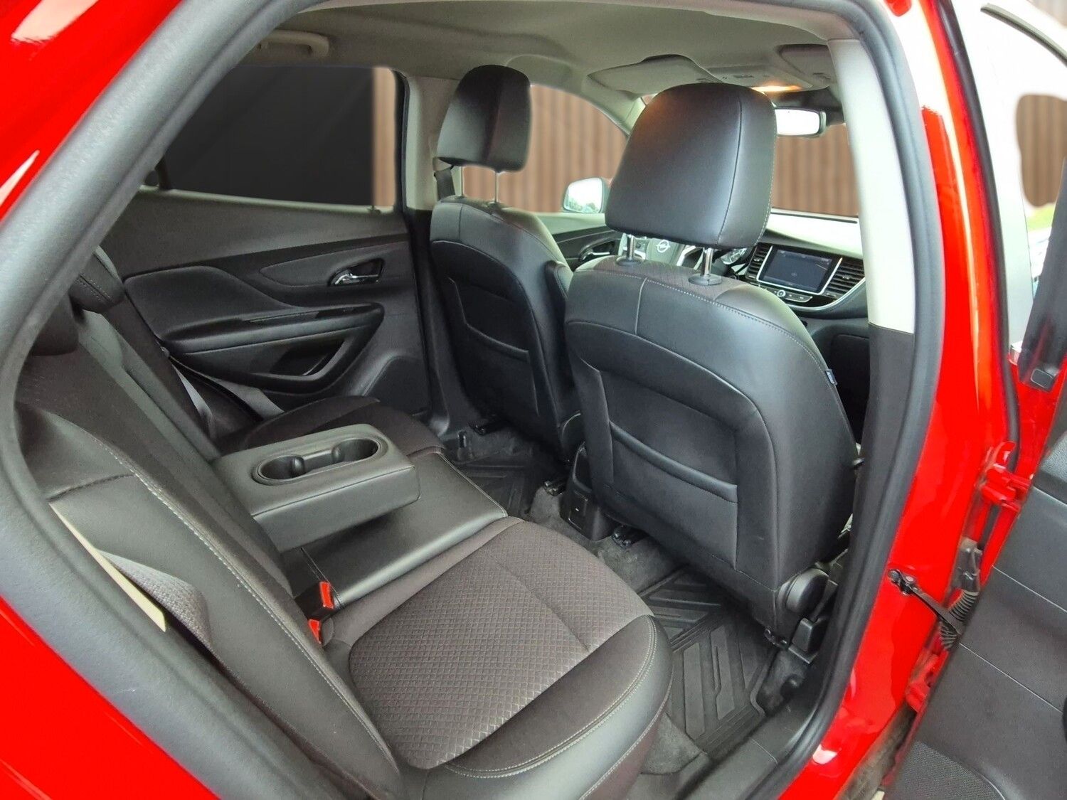 Fahrzeugabbildung Opel Mokka X Innovation