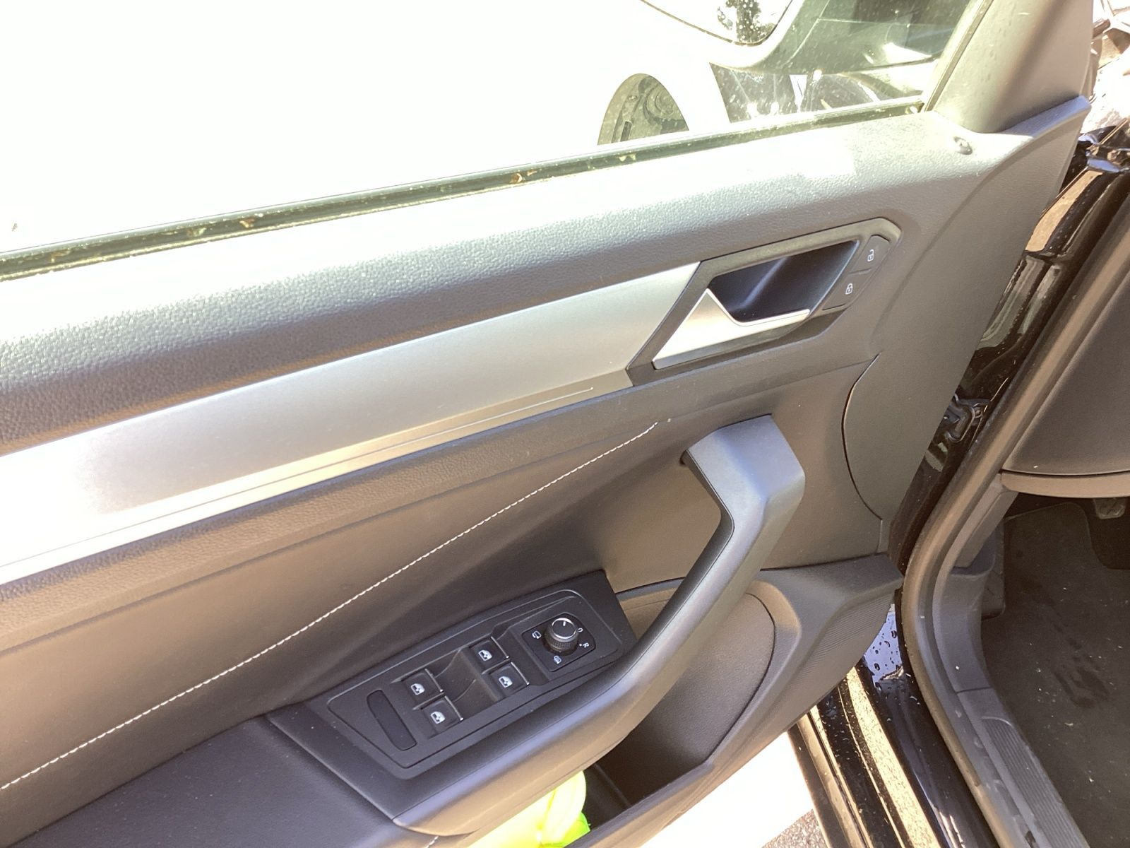 Volkswagen T-Roc - Bild 14
