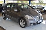 Mercedes-Benz A 160 AUTOMATIK / KLIMA / TEMPOMAT / SHZ - Mercedes-Benz A 160: Kleinwagen