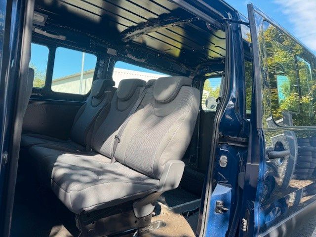 Fahrzeugabbildung Peugeot Expert Kasten L2H1 Kasten BEHINDERTEN UMBAU