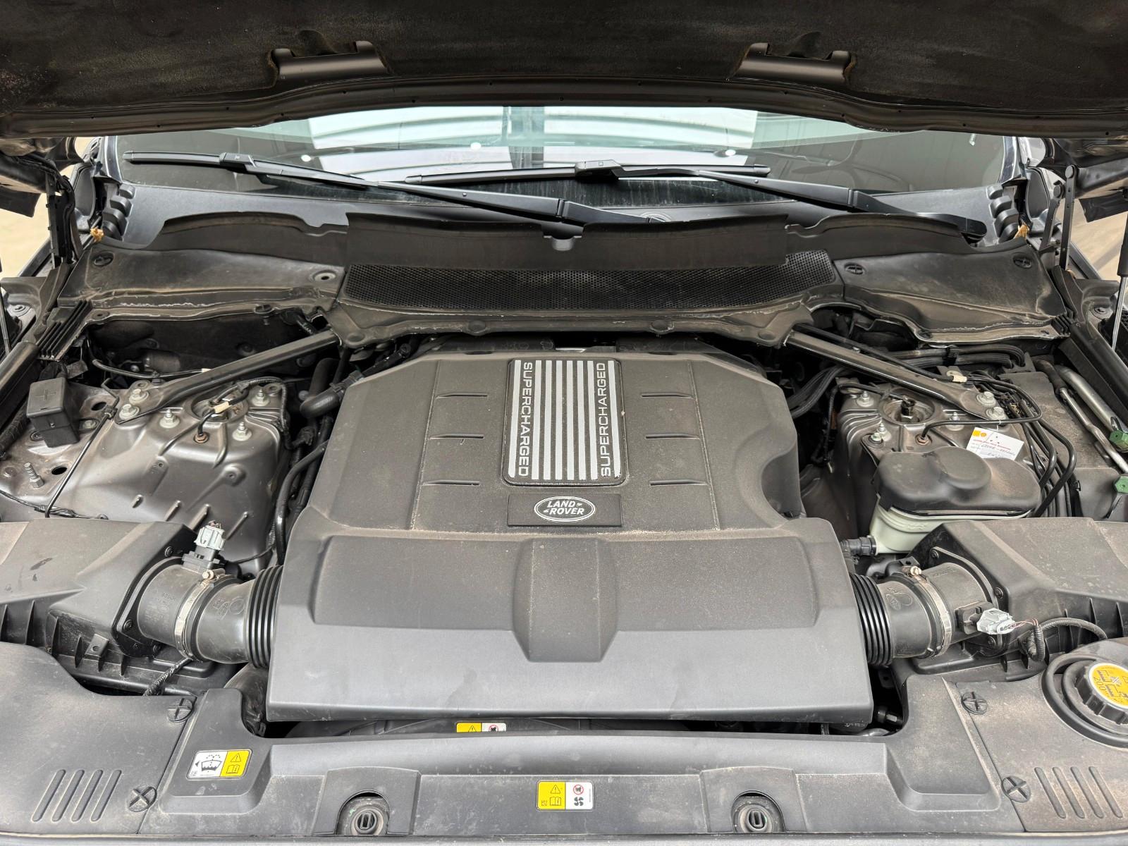 Land Rover Range Rover Sport 5.0 P525 V8 Kompr. Autobio...
