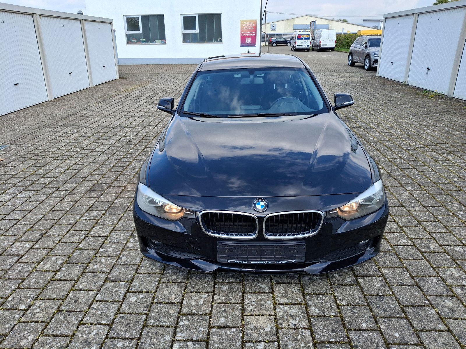 BMW 318 - 1