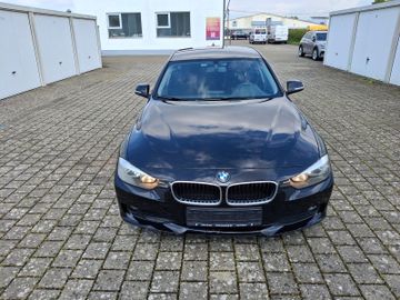 BMW 318 - 1