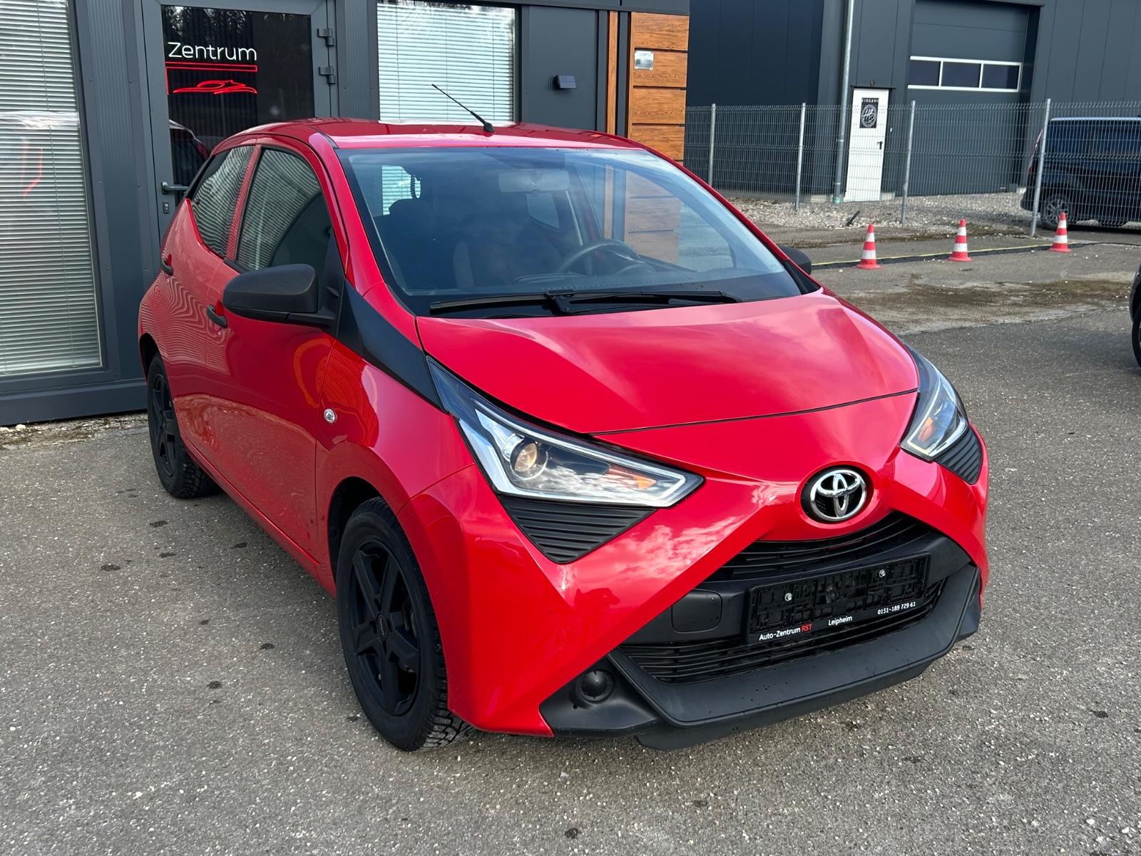 Toyota Aygo x KLIMA 5-TÜRER 8FACH