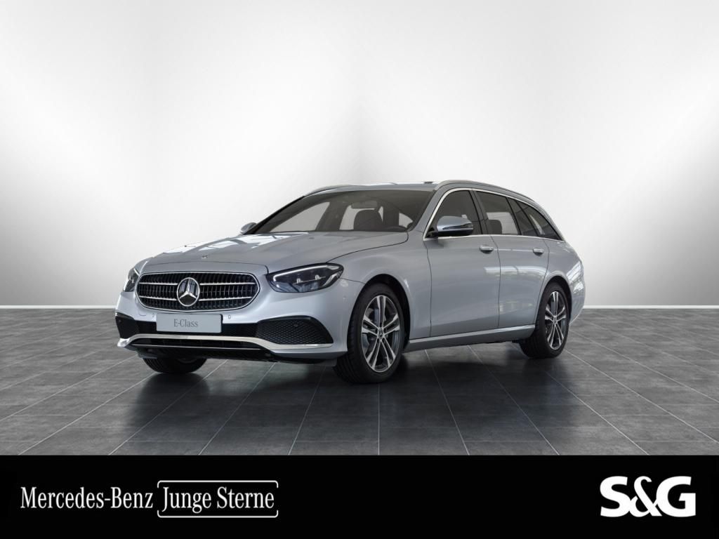 Image of Mercedes-Benz E 300