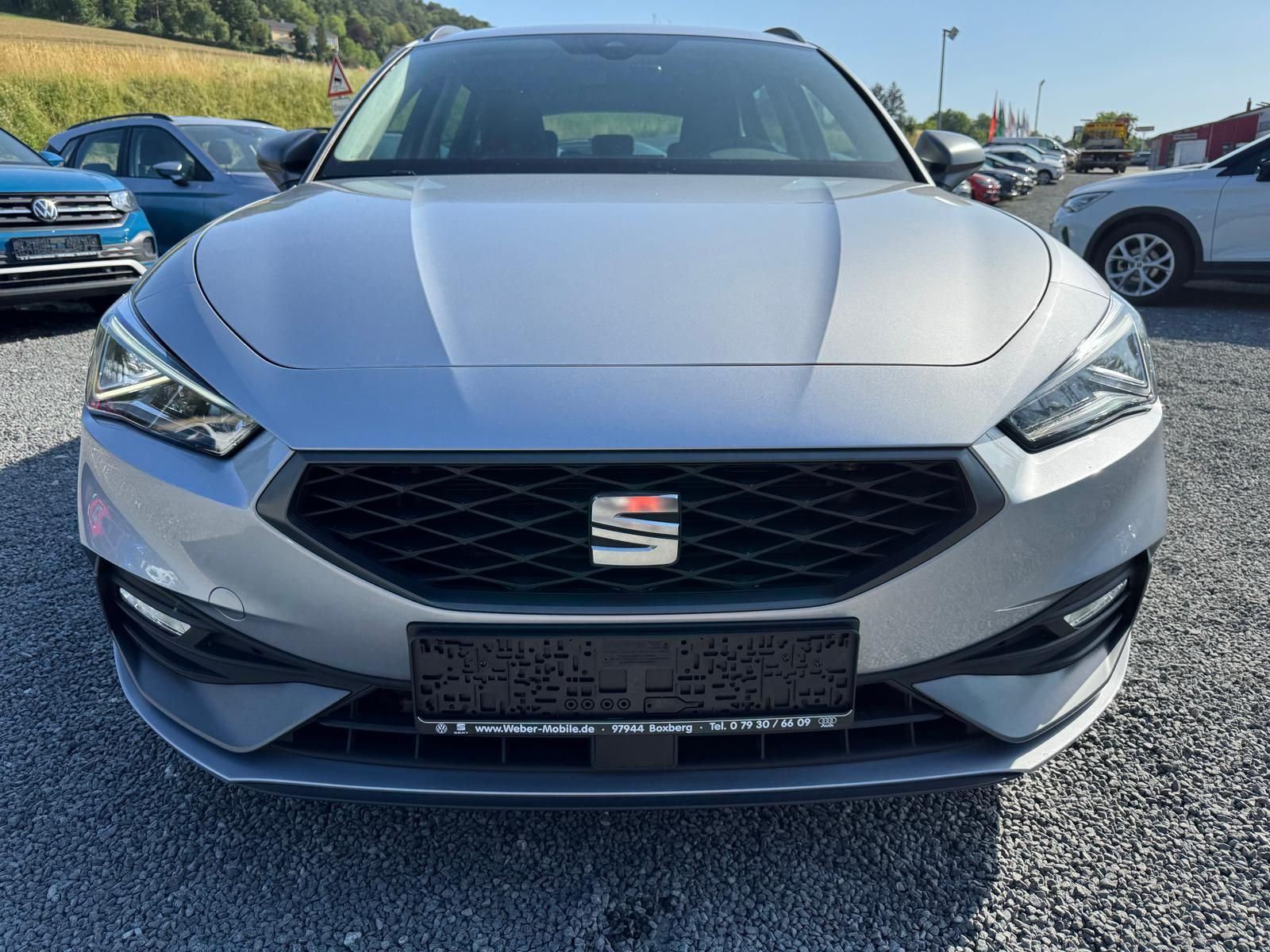 Seat Leon SP 2.0 TDI *FR-PLUS*PDCHI*AHK*TEMPOMAT*DAB* imagem 2