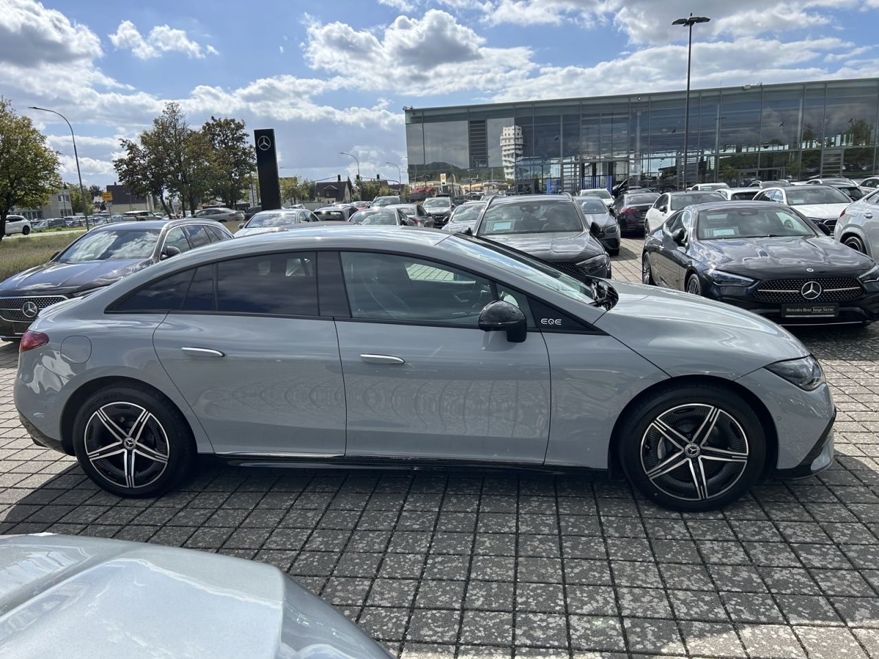 Mercedes-Benz EQE 300 Limousine AMG BURM NIGHT DIGI LIGHT 360 foto 5
