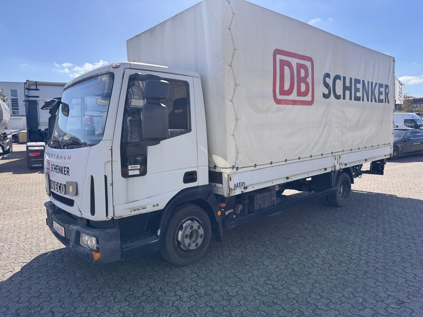 Iveco 75E18 Euro Cargo Pritsche Plane LBW Blattgefeder