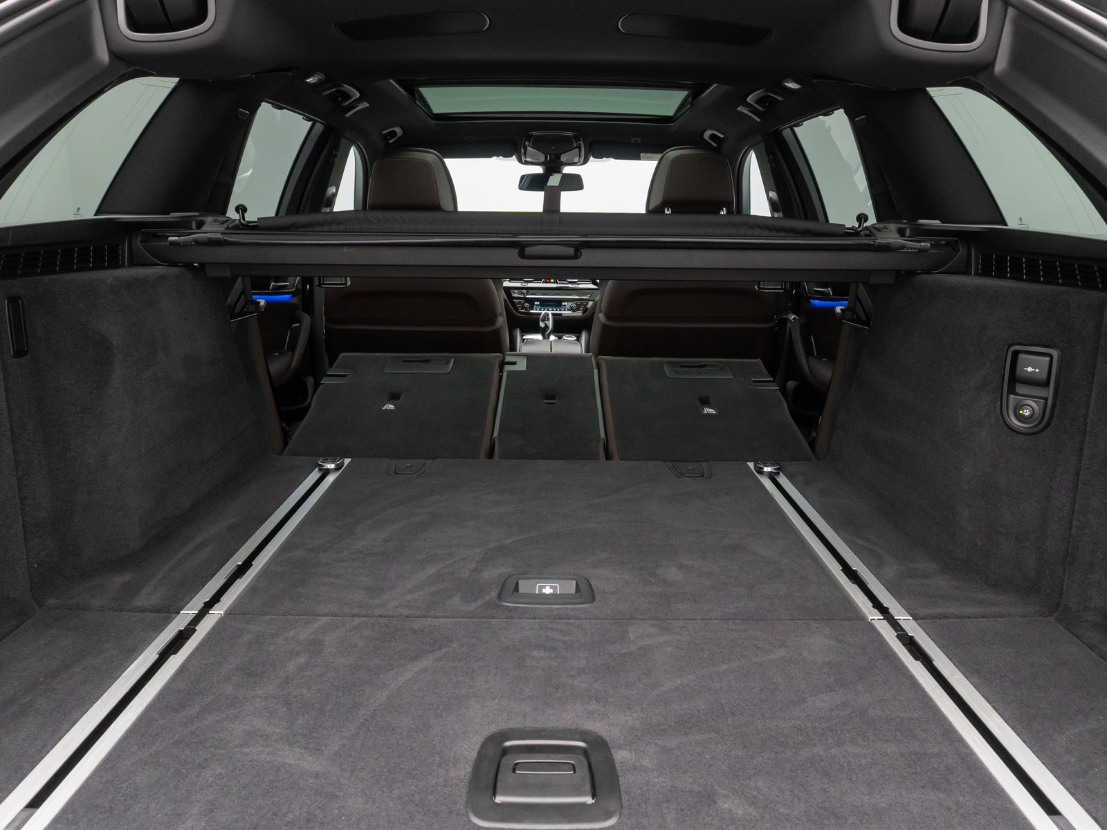 Fahrzeugabbildung BMW 540d xD Panorama Massage DAB H/K HUD AHK 20Zoll