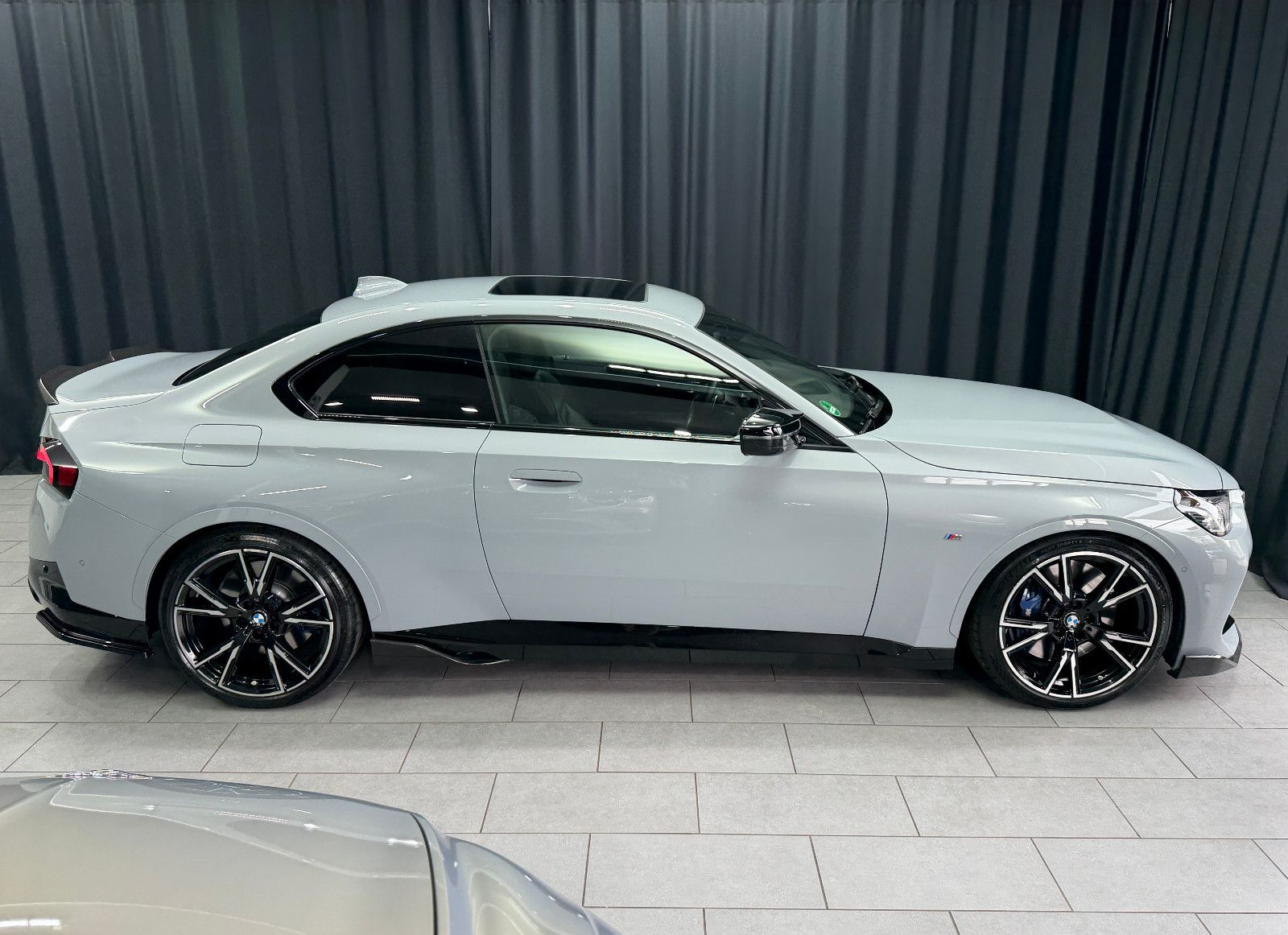 Fahrzeugabbildung BMW BMW M240i xDrive|GRAIL|EVENTURI|M-SItz|LASER|H&K