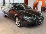 Audi A3 Sportback 2.0 TDI Attraction Sitzheizung AHK - Audi A3 aus 2006: 2.0