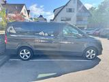 Mercedes-Benz V 220 d lang - - gebrauchte Mercedes-Benz V 220 aus dem Jahr 2024