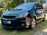 Opel Zafira B opc schwarz - Opel Zafira: B Opc