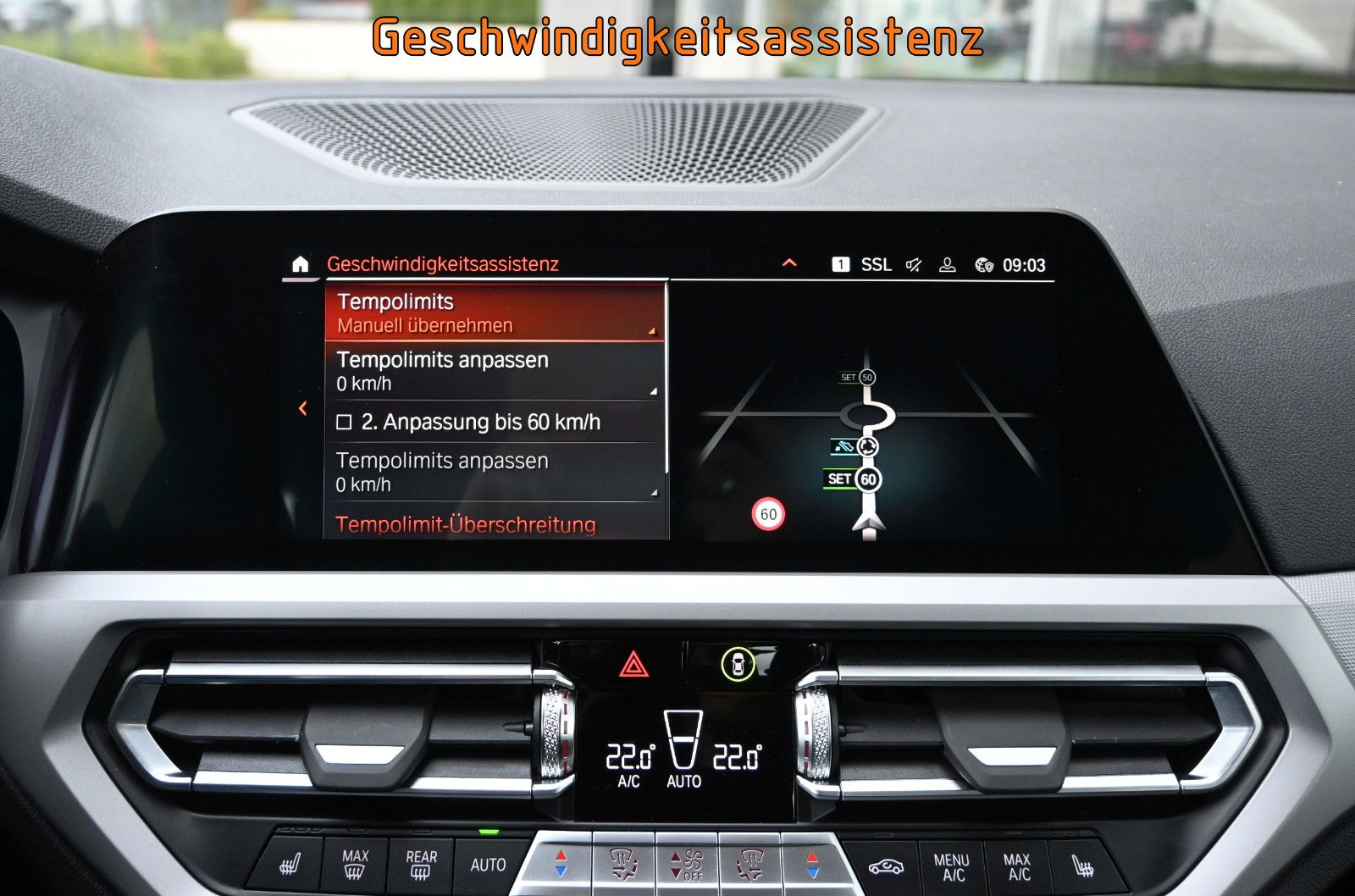 Fahrzeugabbildung BMW 330i Aut. °DR.+PARK.ASSIST°LIVE C.PROF°SPORTSITZ