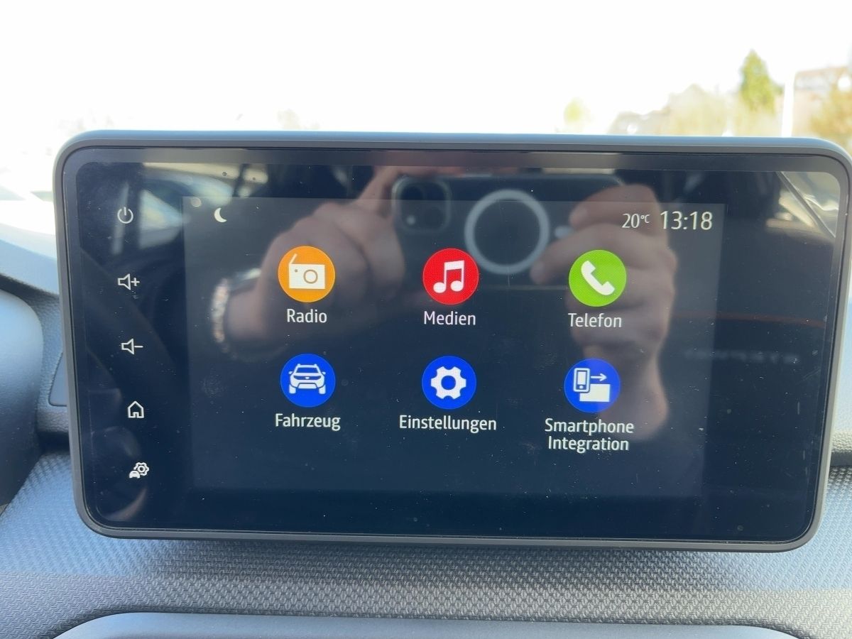 Fahrzeugabbildung Dacia Sandero Stepway Essential TCe 90 Klima