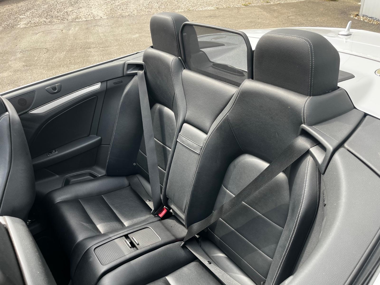 Mercedes-Benz E 220 Cabriolet E 220 CDI BlueEFF. AVANTGARD...