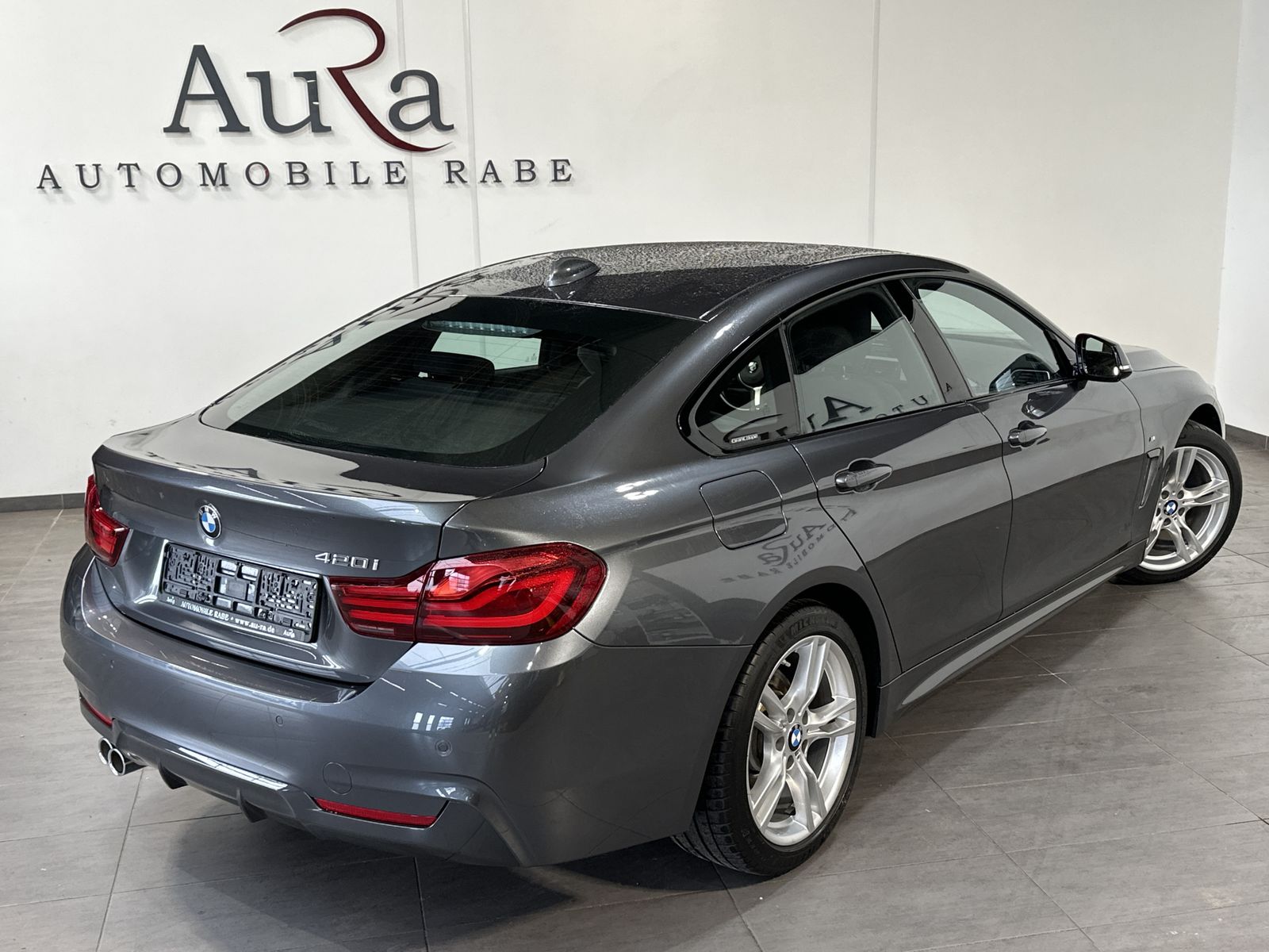Fahrzeugabbildung BMW 420i Gran Coupé M-Sport Aut. NAV+LED+DAB+18ZO+PP