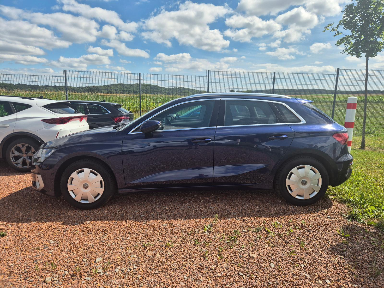 Audi A3 SPORTBACK advanced 1.0 30 TFSI S tronic Alu 1, миниатюра 4