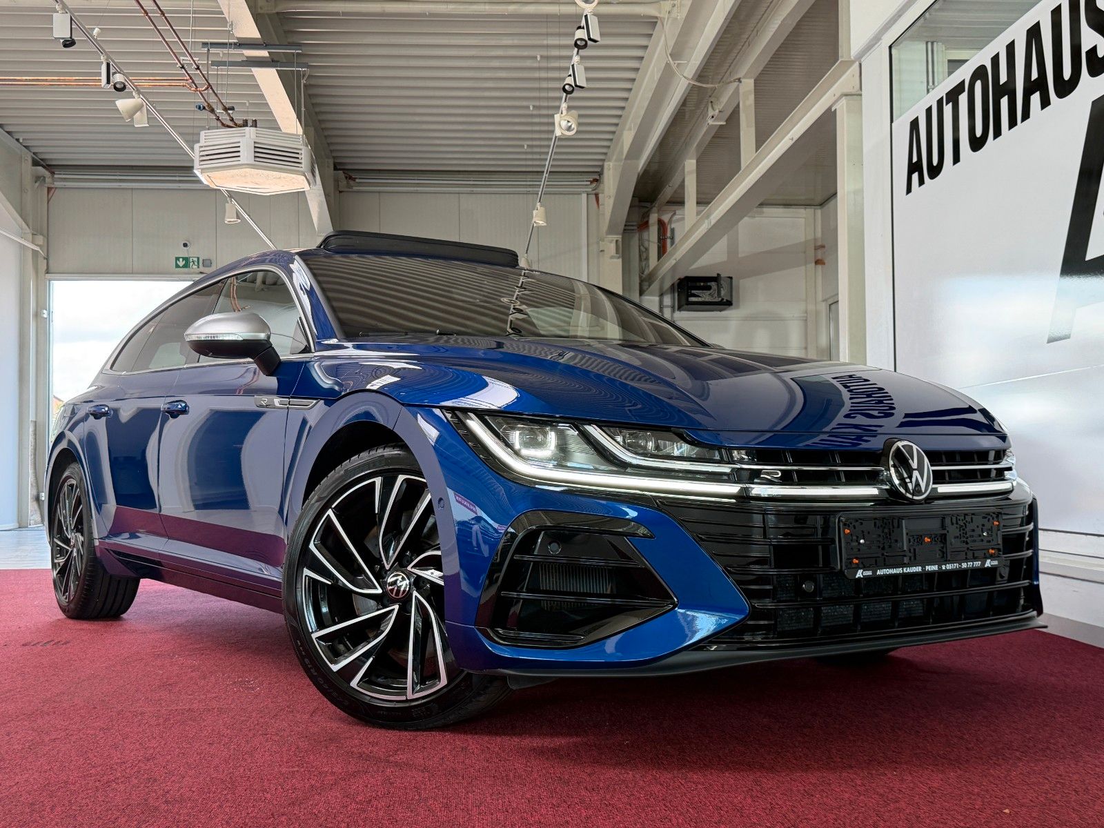 VW Arteon Shooting Brake 2.0 TSI 4Motion DSG R *LED