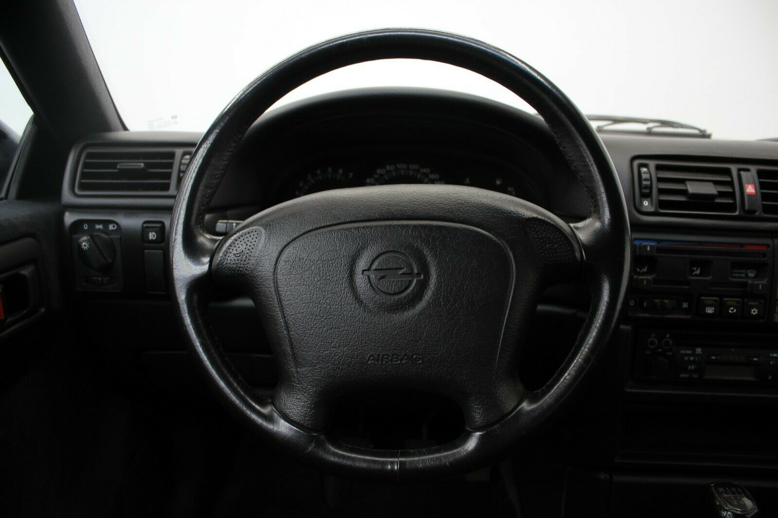 Fahrzeugabbildung Opel Calibra 2.0i 16V Turbo 4x4 Sammlerzustand