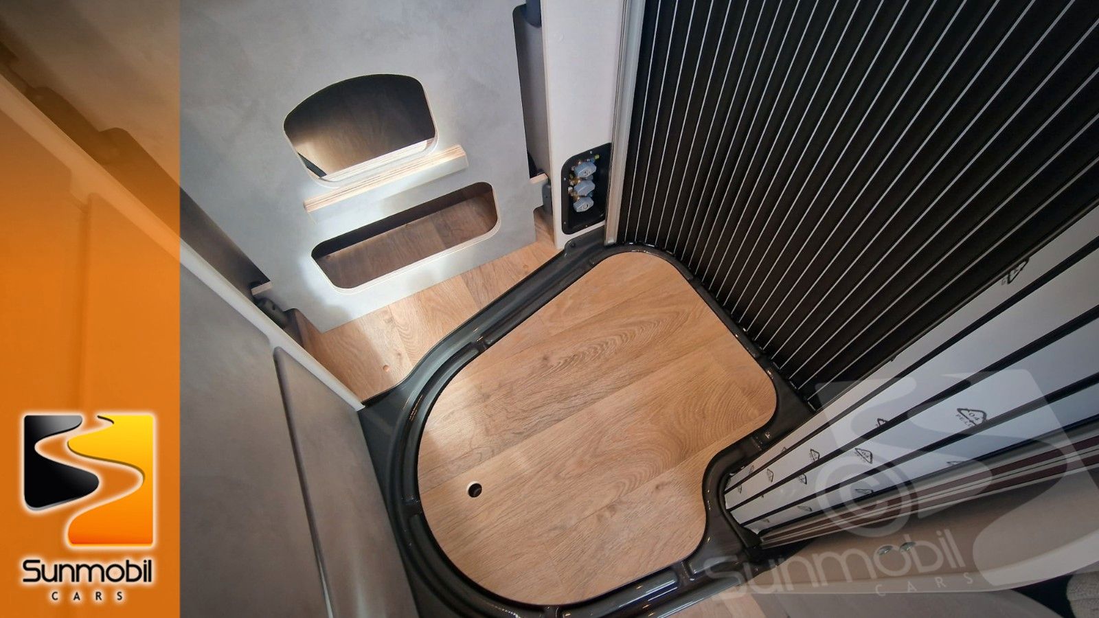 Fahrzeugabbildung Crosscamp Camper Van 540 Opel Rahmenfenster