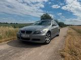BMW 325xi E90 xDrive - viel neu - TÜV 02/2028 - BMW in Erfurt: 3.0