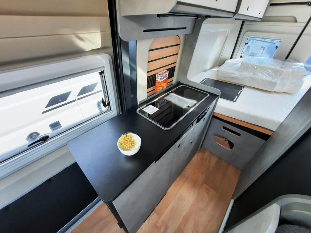 Fahrzeug Übersicht 12 Fahrzeugabbildung Crosscamp ELMNT 6.0 DS Verfüg./Sparen Sie 1.299,- €