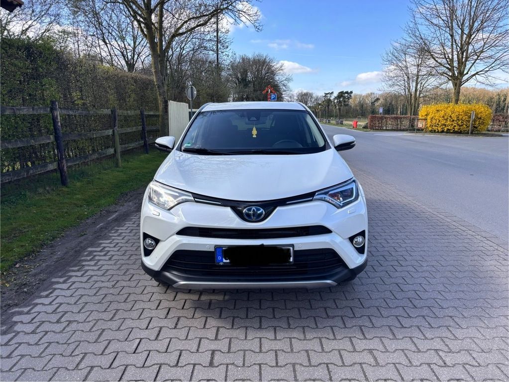 Image of Toyota RAV 4