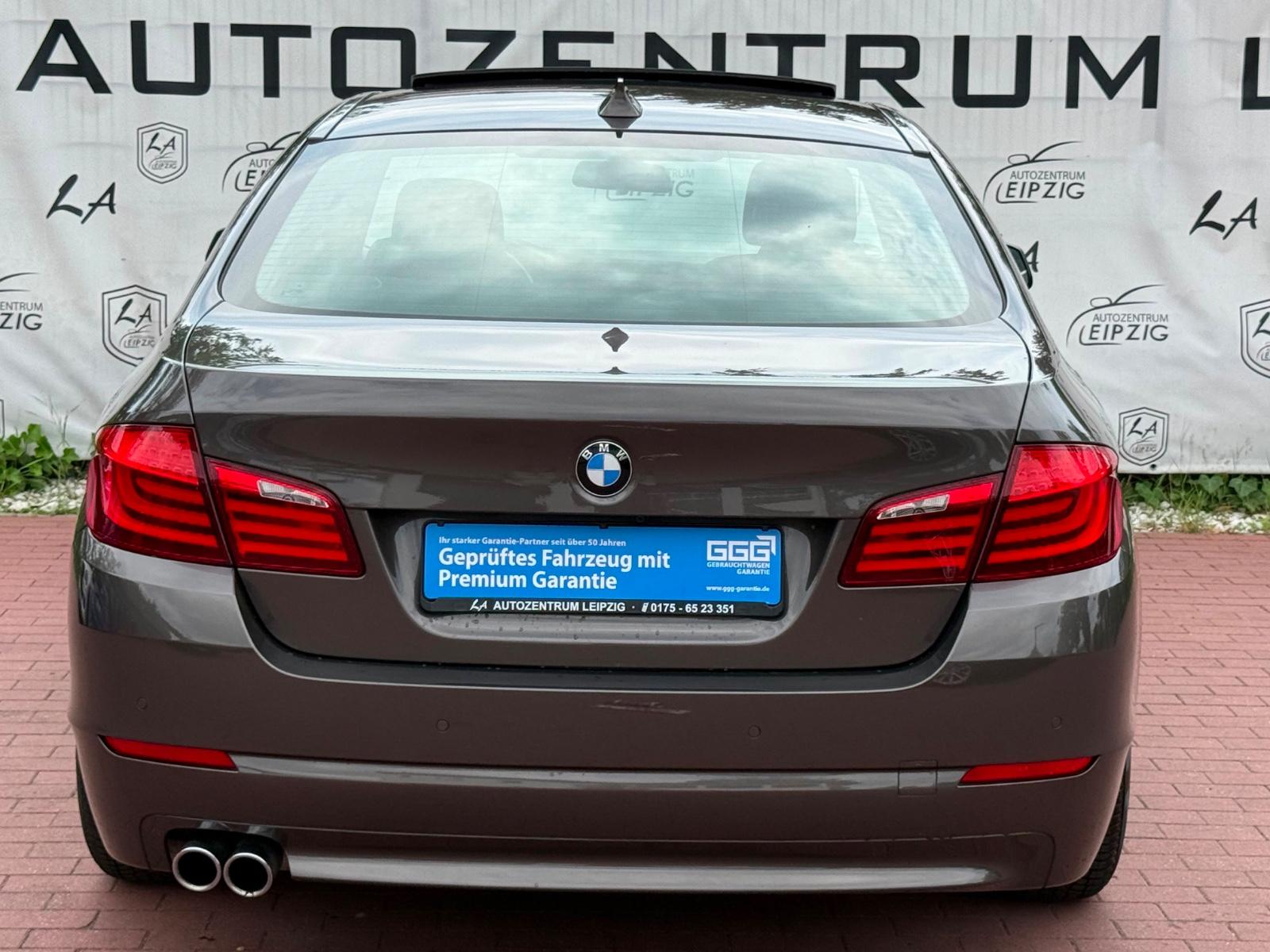 BMW 520i Limousine 1HA*SCHIEBDACH*KAMERA*WENIGKM*TÜV