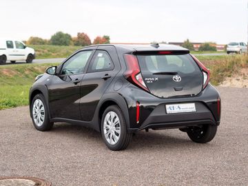 Bild 6 Toyota Aygo (X) 1,0 Business Edition AutomKlimaKamera