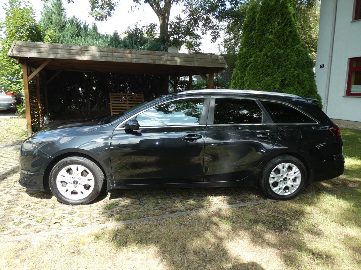 Kia cee'd SW 1.5 T-GDI Kamera LM PDC LED Klima SHZ