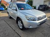 Toyota RAV 4 2.2-l-D-CAT 4x4 Executive - Toyota RAV 4: D Cat
