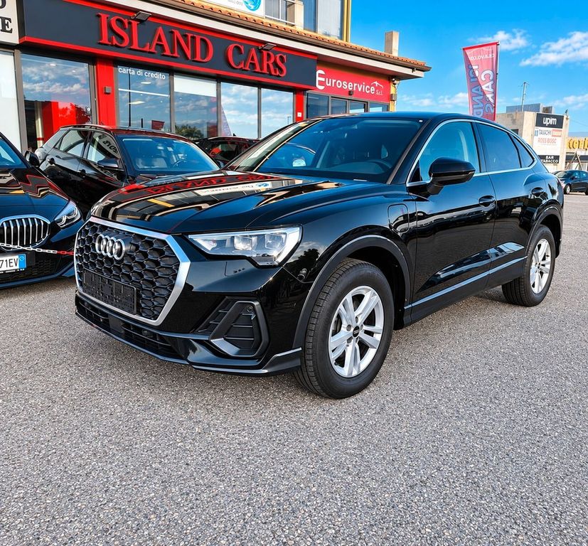 Image of Audi Q3