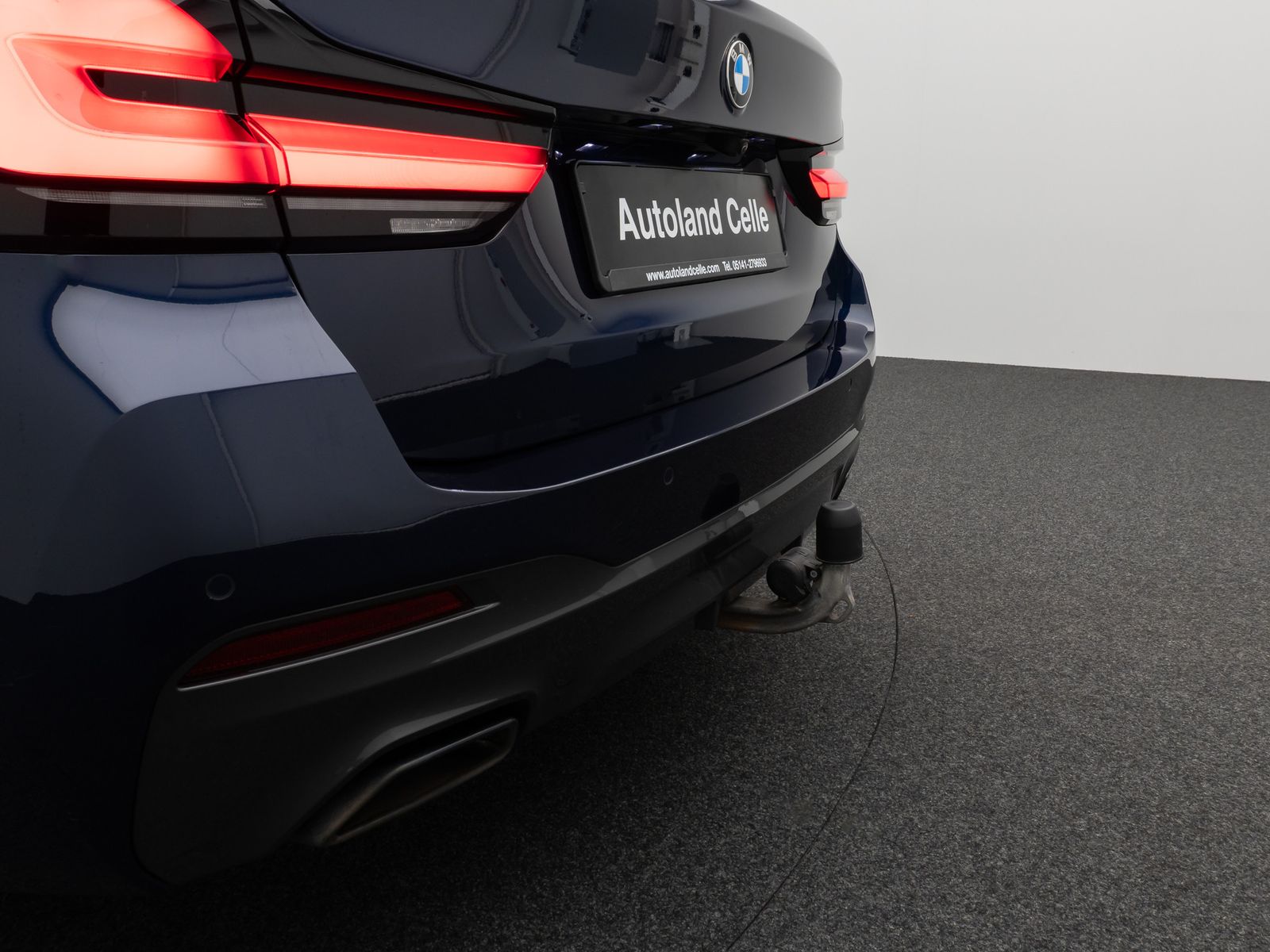 Fahrzeugabbildung BMW 530d xD M Sport Laser HUD DAB H/K ACC AHK Komfor