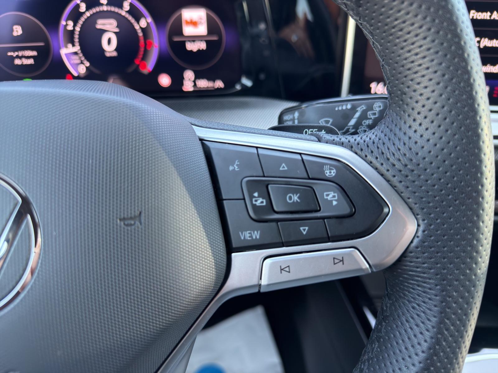 Volkswagen Golf 1.5 eTSI DSG R-Line *LED/Kamera/Allwetter*, миниатюра 23