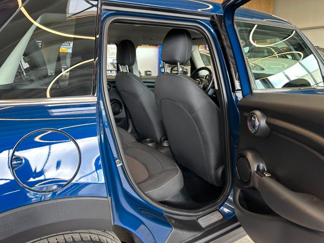 MINI Cooper *Sitzh*Parkass.*PDC*Klima*Navi*