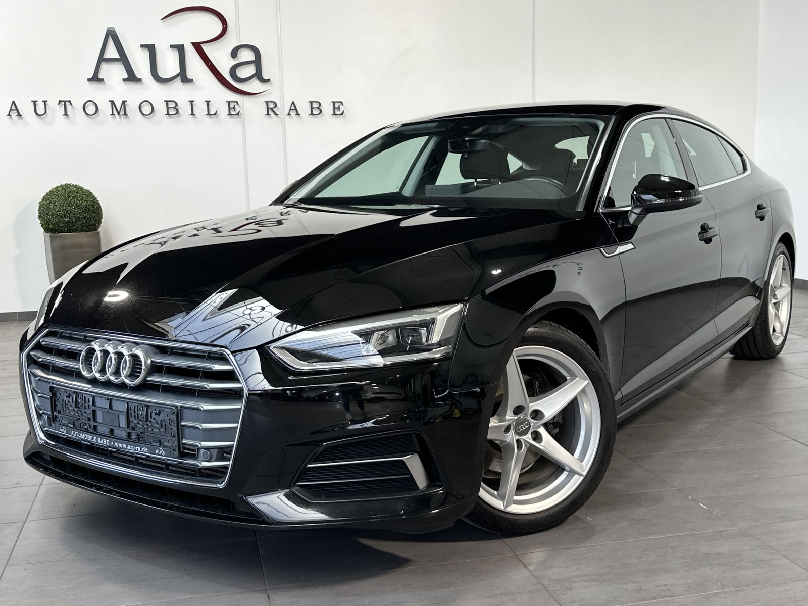 Fahrzeugabbildung Audi A5 SpB 40 TFSI Sport LED+SHZ+TEMPOMAT+18ZOLL+APS