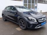Mercedes-Benz GLA180 Urban Navi LED PDC Teilleder - schwarze Mercedes-Benz GLA 180